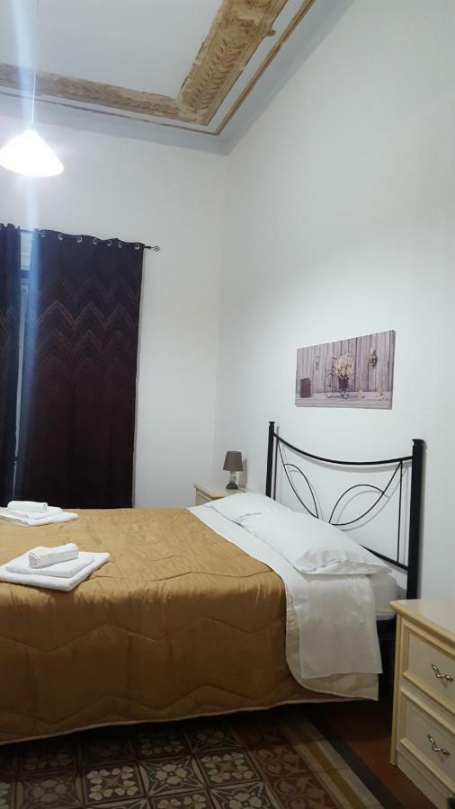 Rest And Go Bed & Breakfast Palermo Ngoại thất bức ảnh