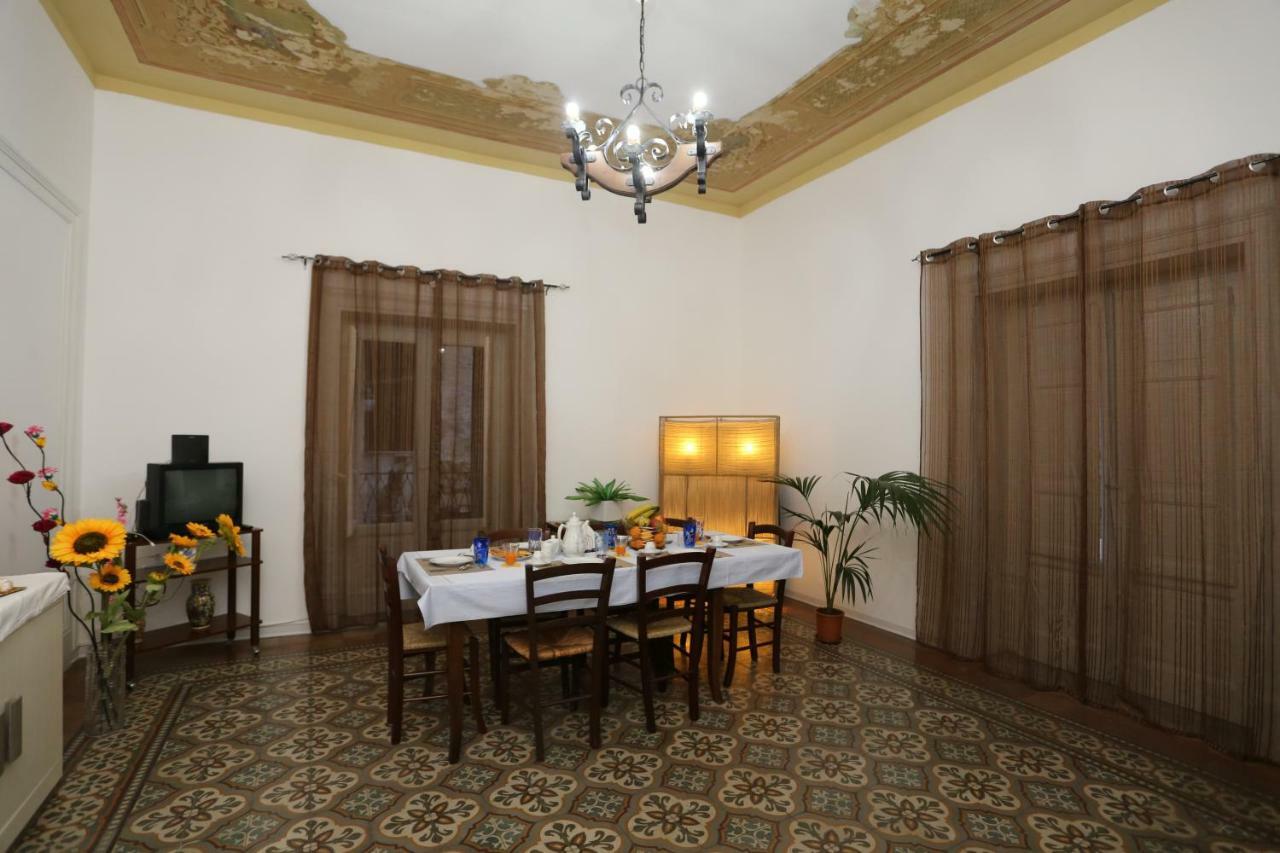 Rest And Go Bed & Breakfast Palermo Ngoại thất bức ảnh